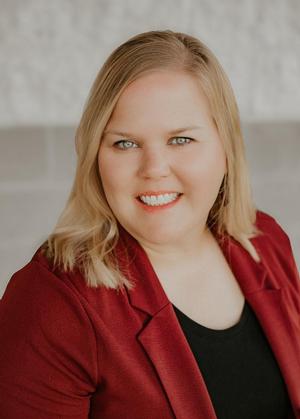 Image of Erin Hansen